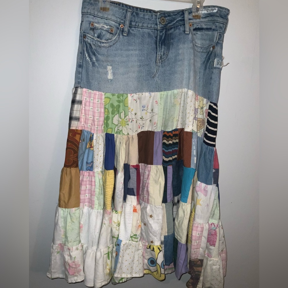 Upcycled Vintage AEO Bohemian Multicolored Patchwork Denim Skirt Sz 8 Regular - Picture 5 of 9